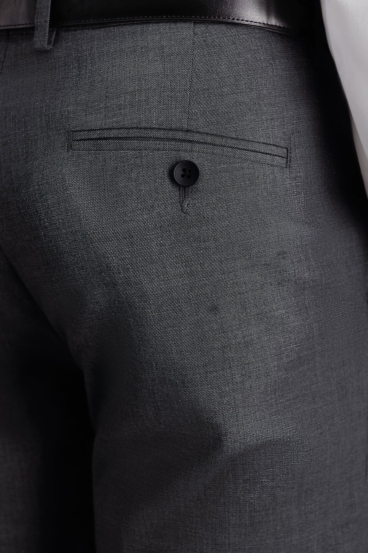 #color_medium grey