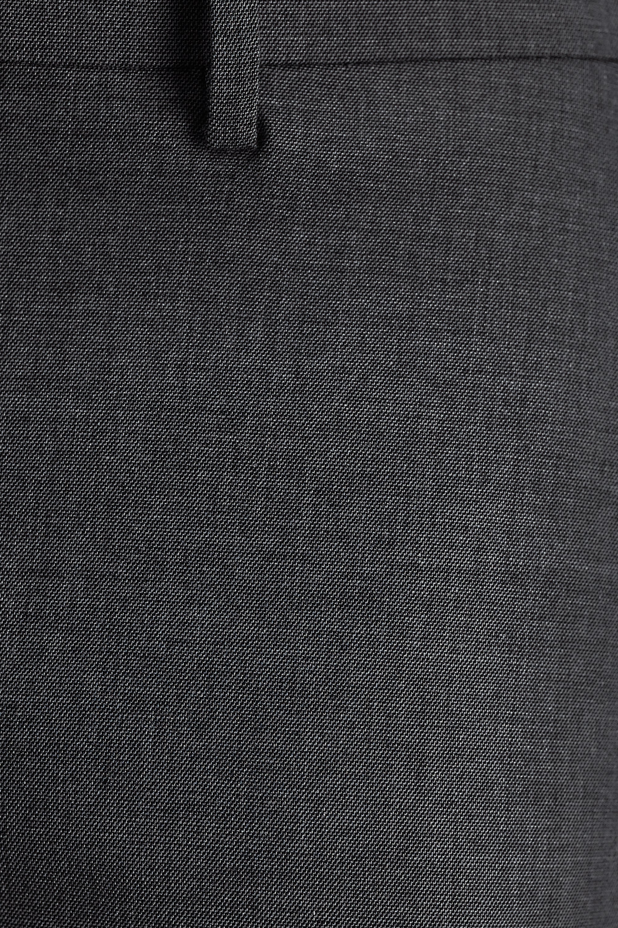 #color_medium grey